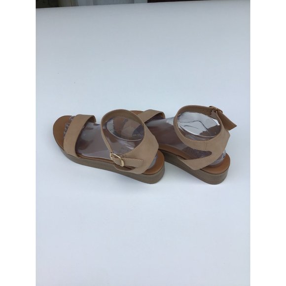 Coconuts by matisse Adjustable strap Sandels nude size 10MPre-Owned - Picture 5 of 12